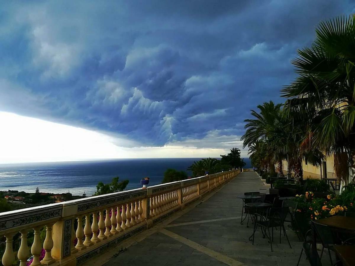 Casa Fede Villa Santo Stefano di Camastra Esterno foto